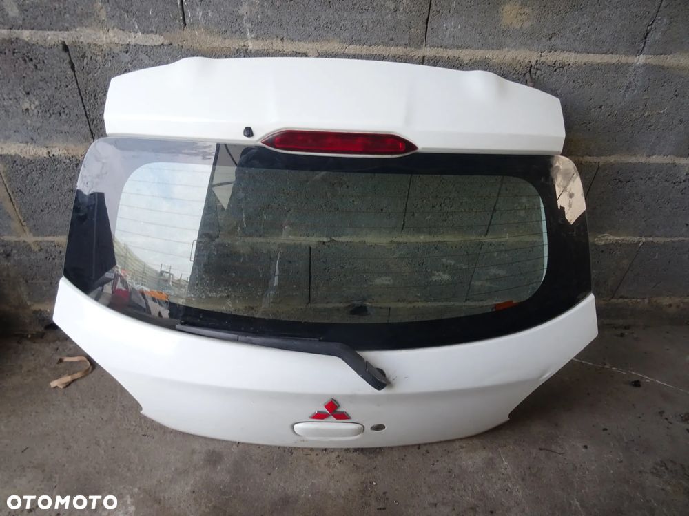 Klapa Bagażnika Mitsubishi SpaceStar Lakier(W19) - 1