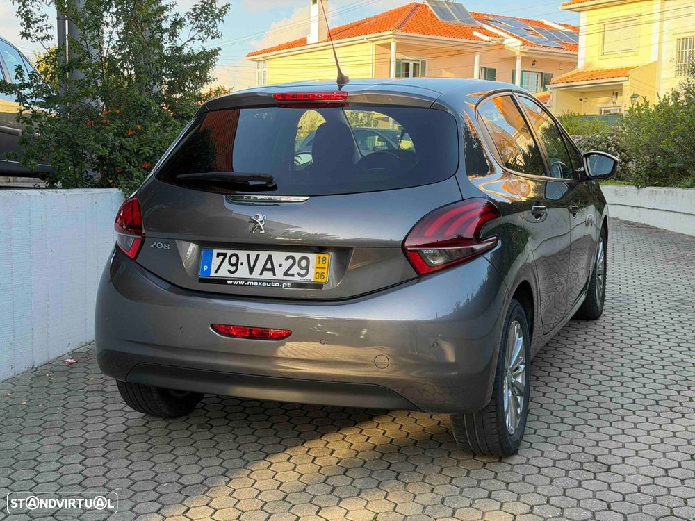 Peugeot 208 1.6 BlueHDi Style - 21