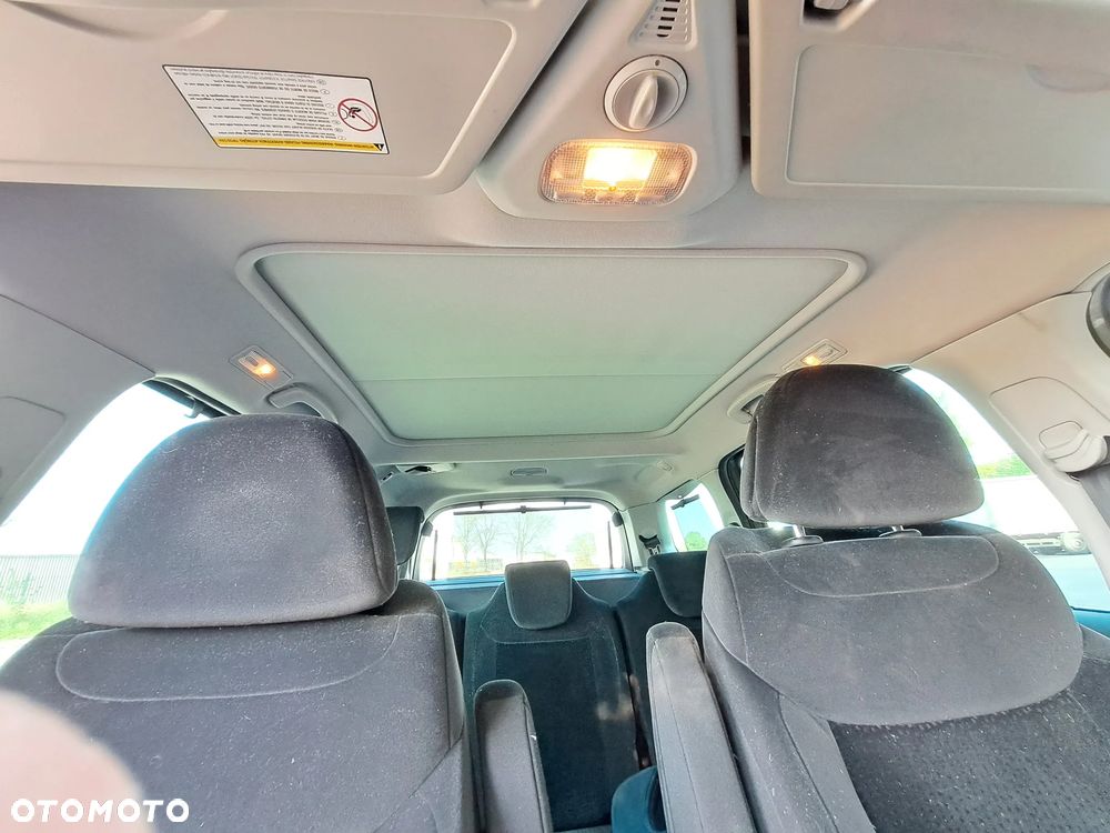 Citroën C4 Grand Picasso 2.0 HDi FAP 7-Sitzer ESG6 Exclusive - 28