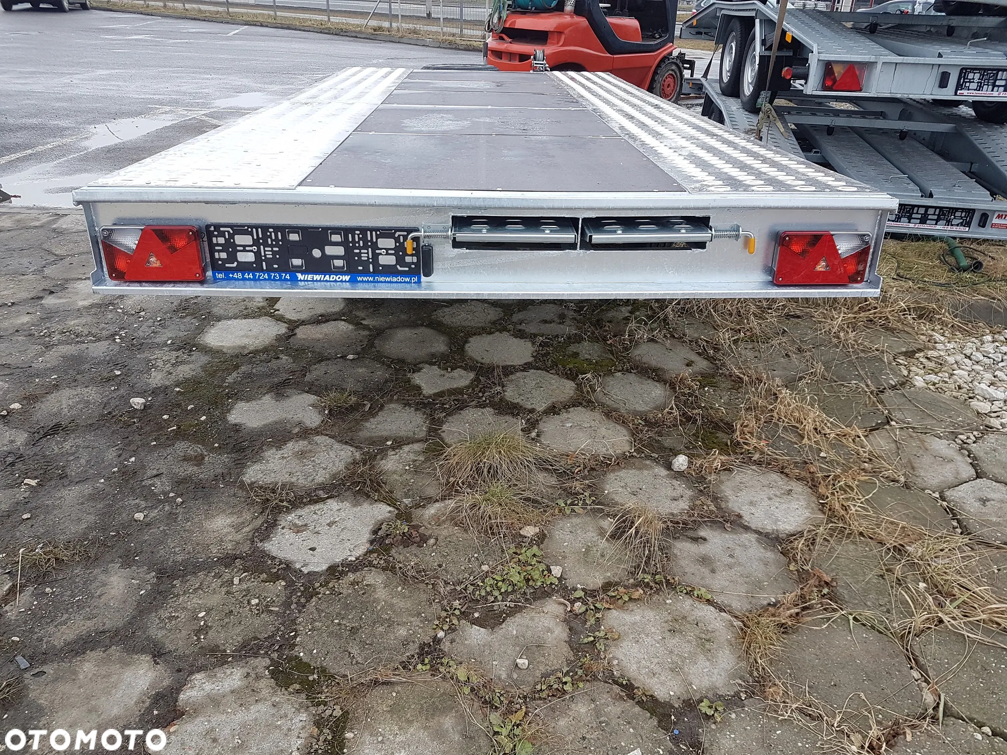Niewiadów NM MARS 4,5x2,1m 2.7T R14C z sklejka - 2