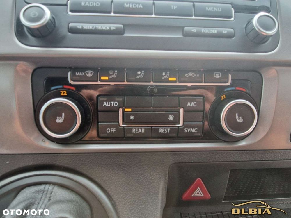 Volkswagen California - 30