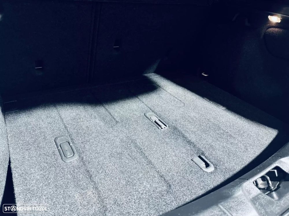 Volvo V40 1.6 D2 Momentum Eco - 12