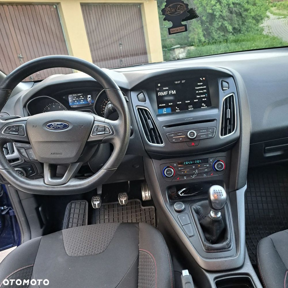 Ford Focus 1.5 EcoBoost ST-Line Black ASS - 24