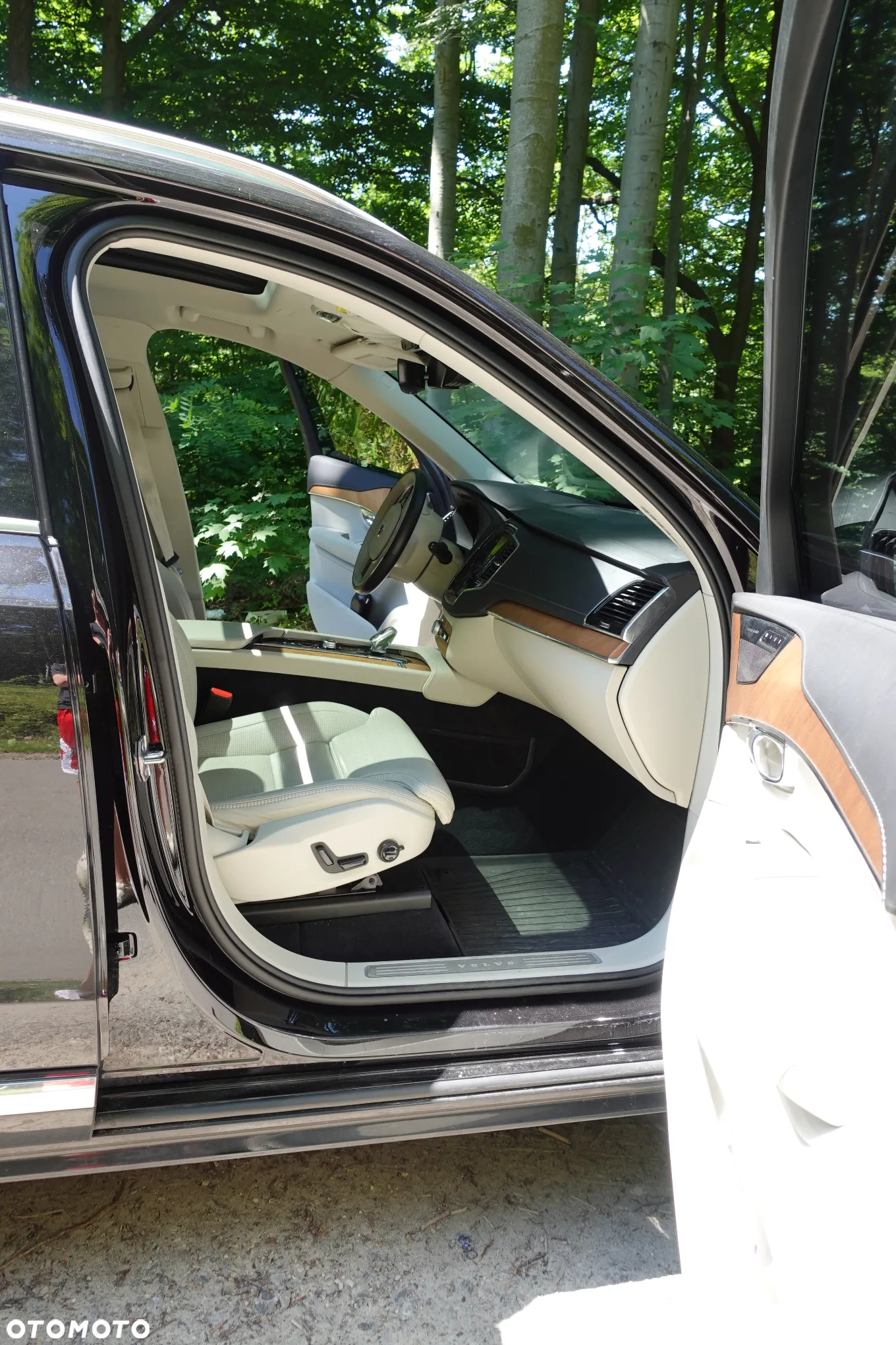 Volvo XC 90 - 23