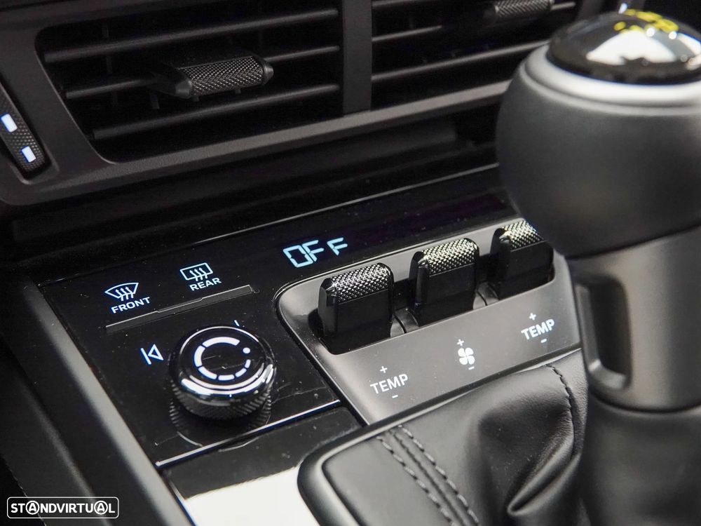 Porsche 911 (992) GT3 Touring Package PDK - 40
