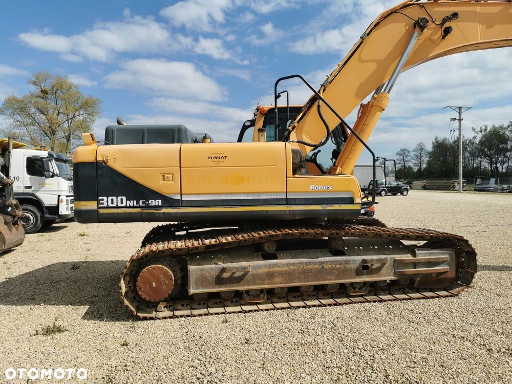Hyundai HLC300-9A - 4