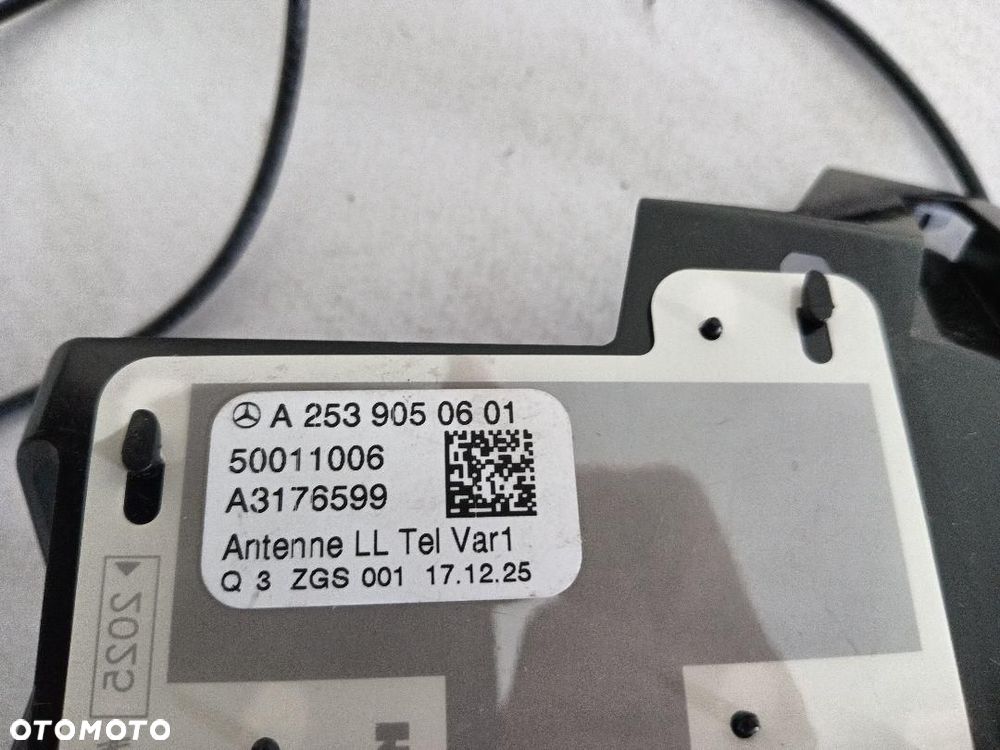 ANTENA TELEFONU MERCEDES GLC W253 A2539050601 - 2
