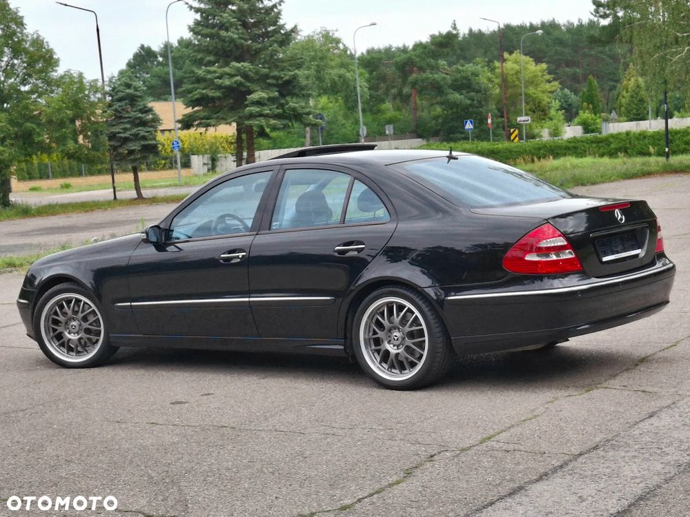 Mercedes-Benz Klasa E 500 Avantgarde Sport Edition - 7