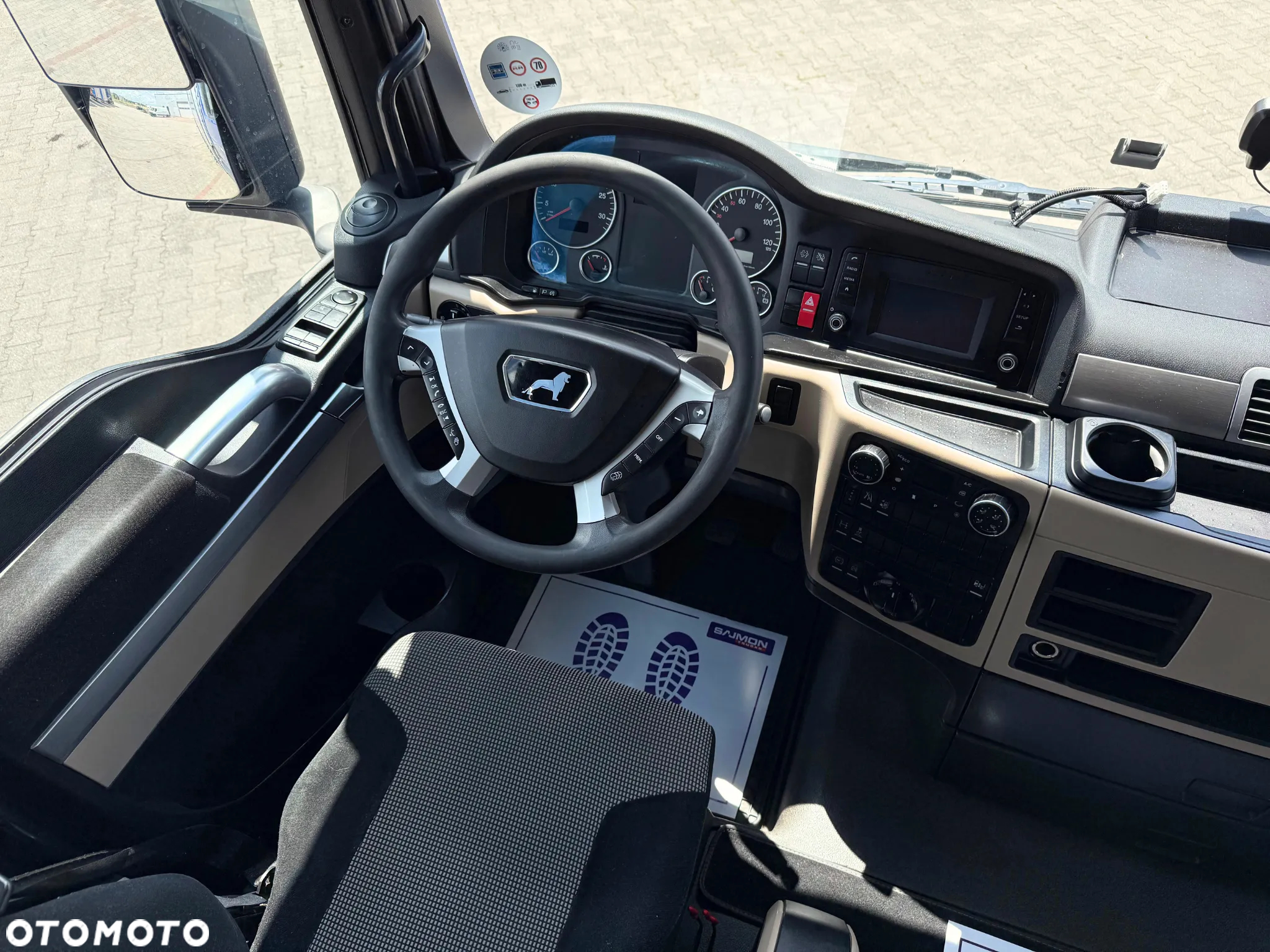 MAN TGX 18.420 / PRZEJAZDOWY / PRZESTRZENNY 60M3 / 7,75 M - 8