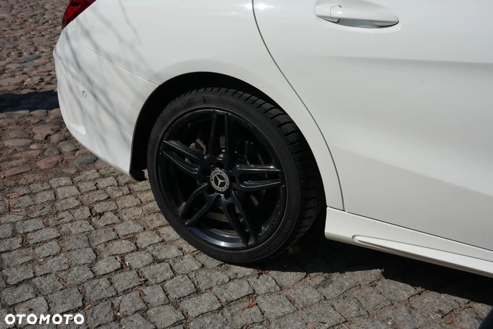 Mercedes-Benz CLA - 8