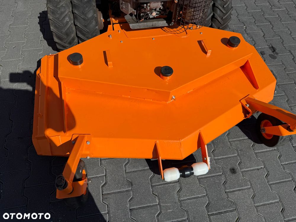 Inny SCAG SWZ-19KAI - 9