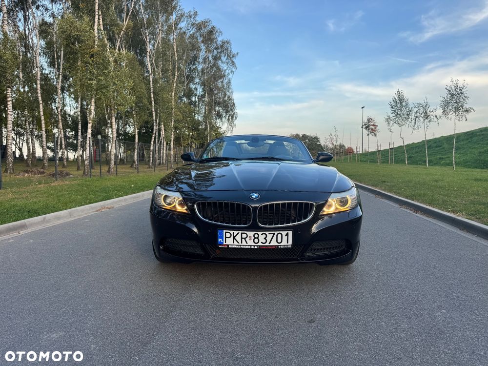 BMW Z4 2010 photo 2