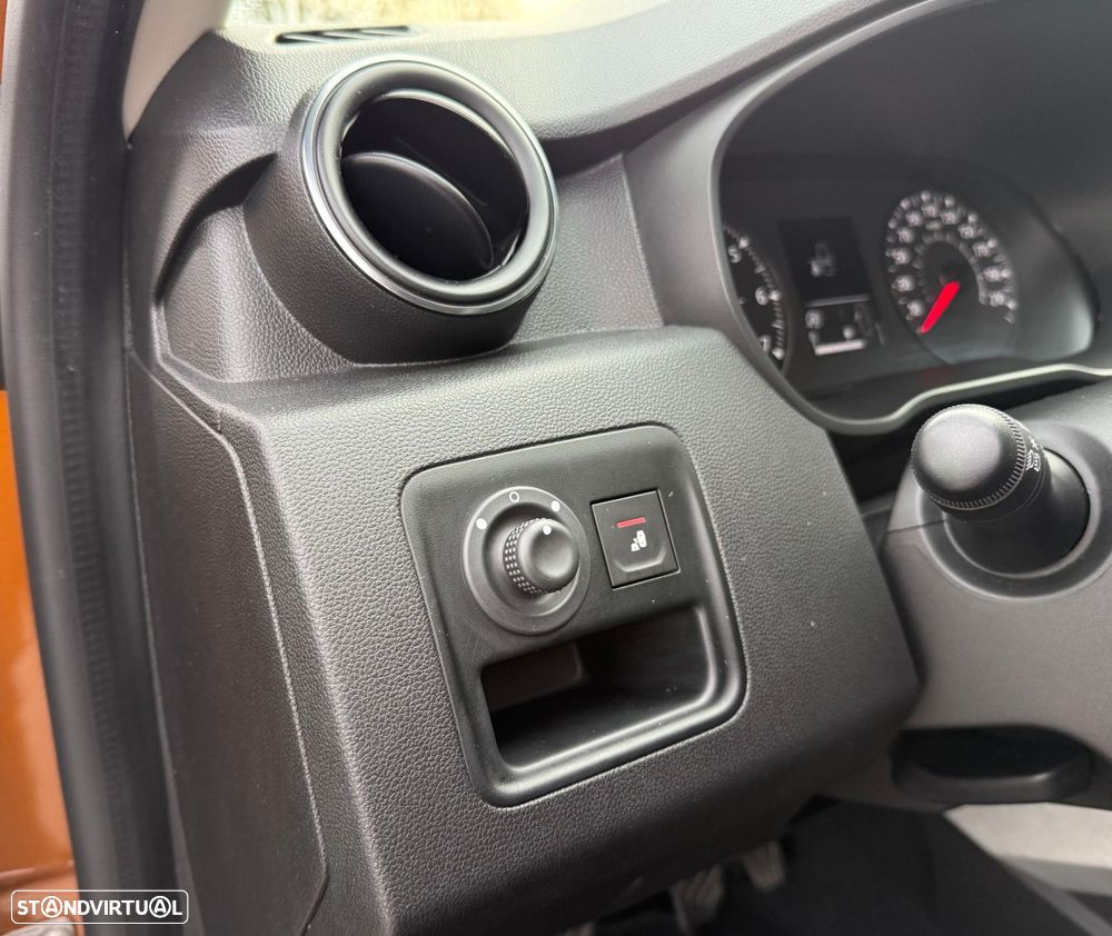 Dacia Duster 1.0 TCe Prestige - 12