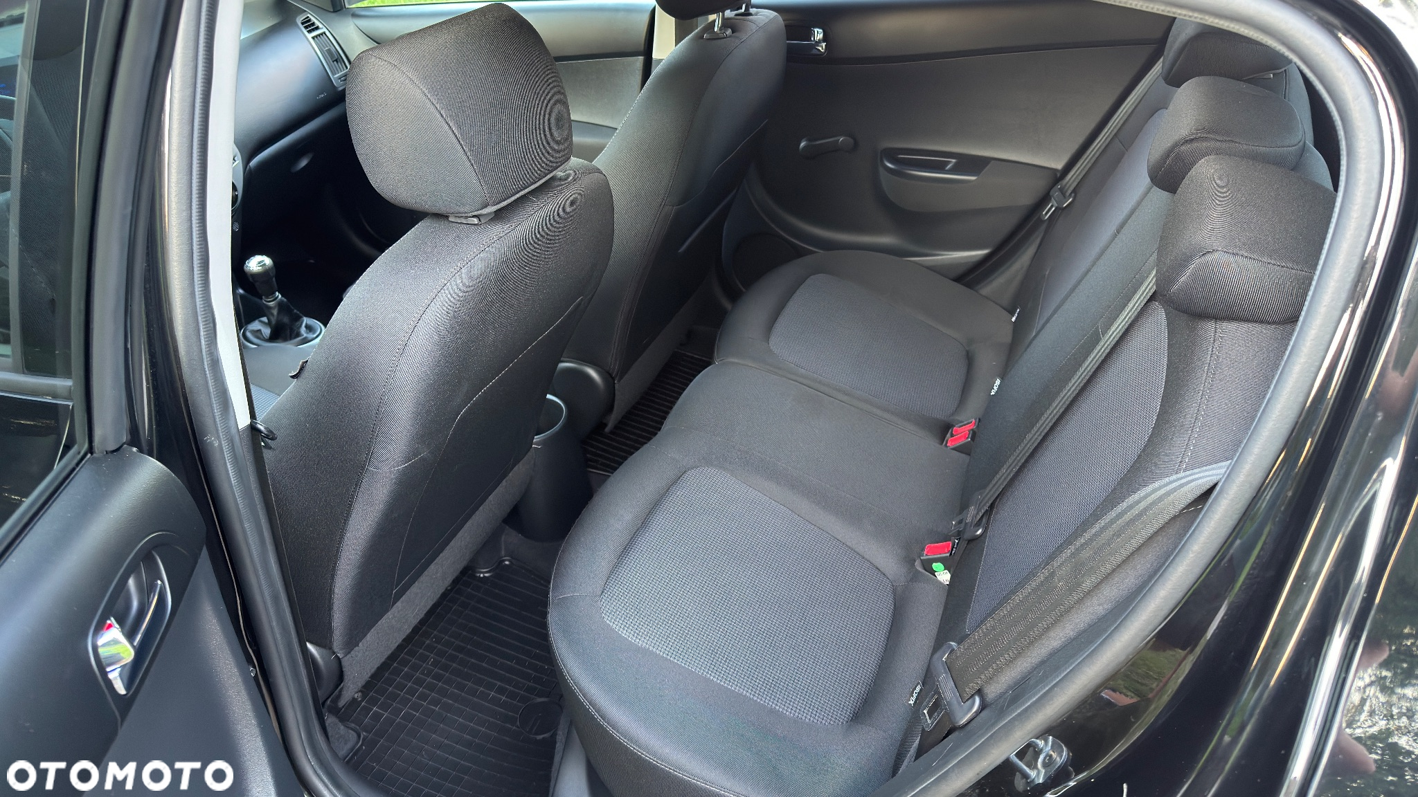 Hyundai i20 1.2 Trend - 13