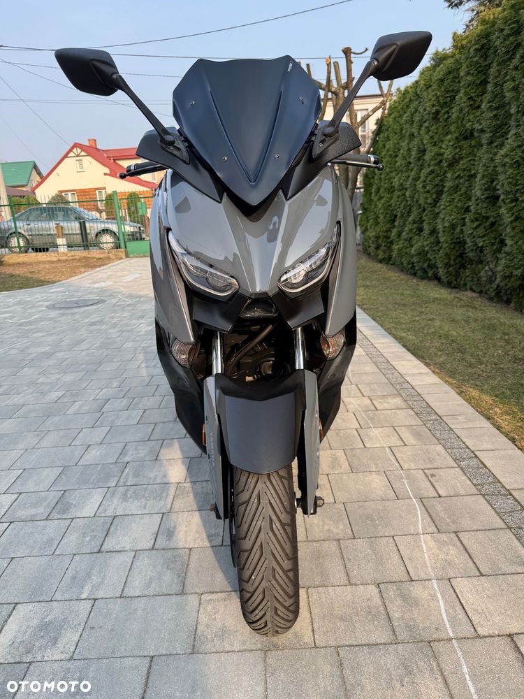 Yamaha X-max - 1