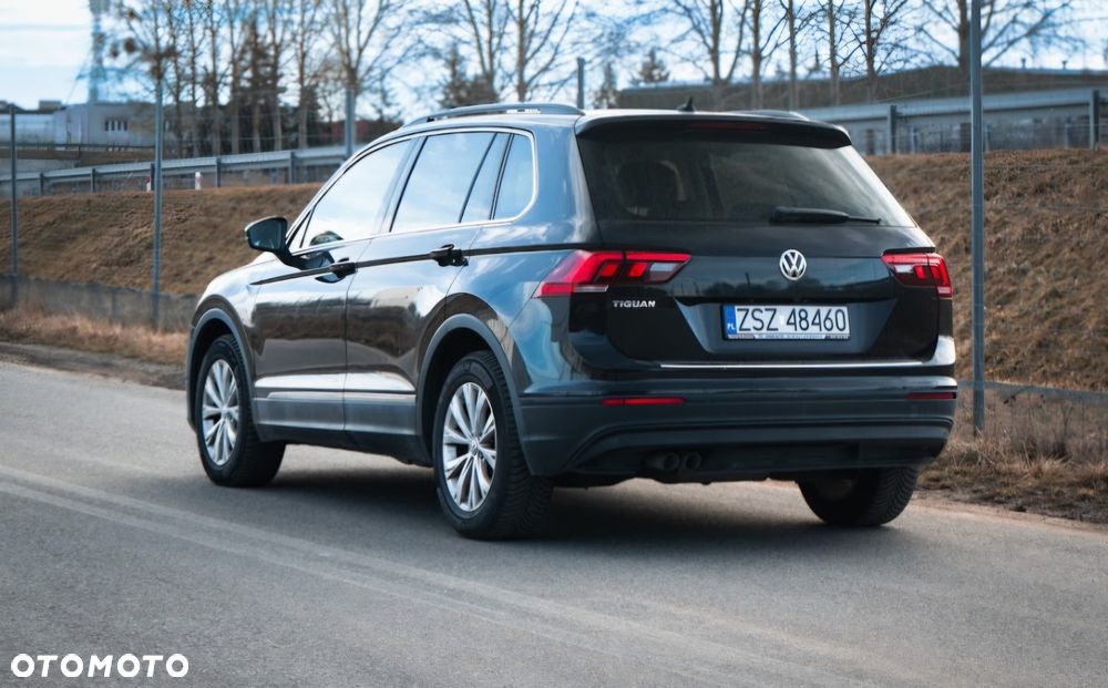 Volkswagen Tiguan - 4