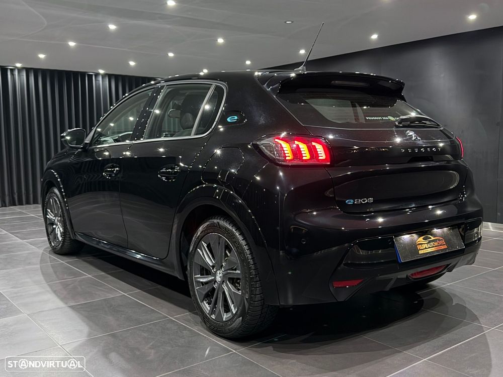 Peugeot e-208 50 kWh Allure Pack - 6