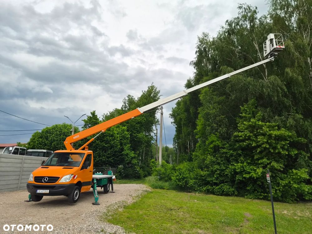 Mercedes-Benz Sprinter 311 CDI Podnośnik koszowy ESDA TL2200 22m Zwyżka z Niemiec - 5