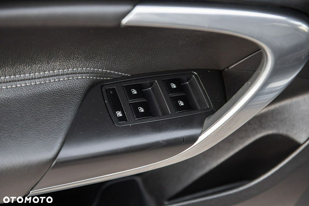 Opel Insignia 2.0 CDTI Cosmo - 27