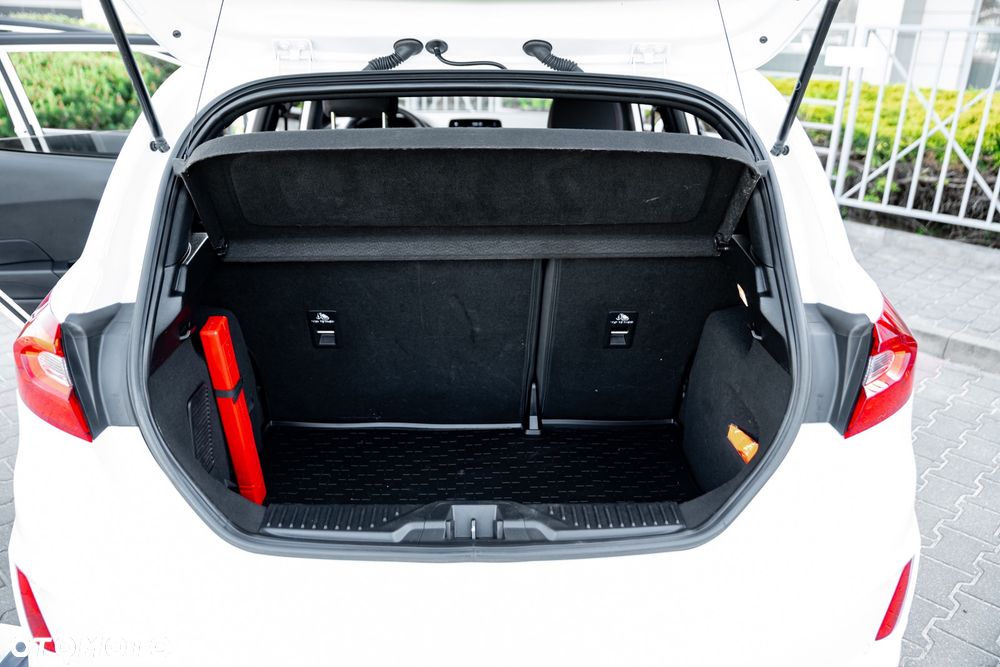 Ford Fiesta 1.0 EcoBoost S&S ST-LINE - 16