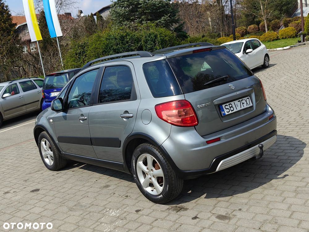 Suzuki SX4 1.9 DDiS DPF Streetline 4x2 Club - 13
