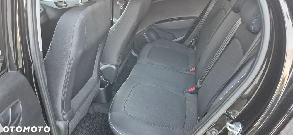 Hyundai i10 - 15