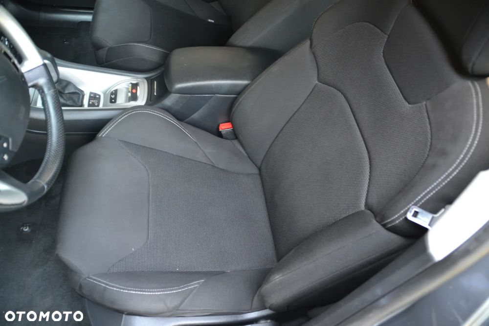 Citroën C5 2.0 16V Confort - 34