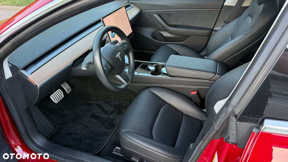 Tesla Model 3 Performance AWD - 14