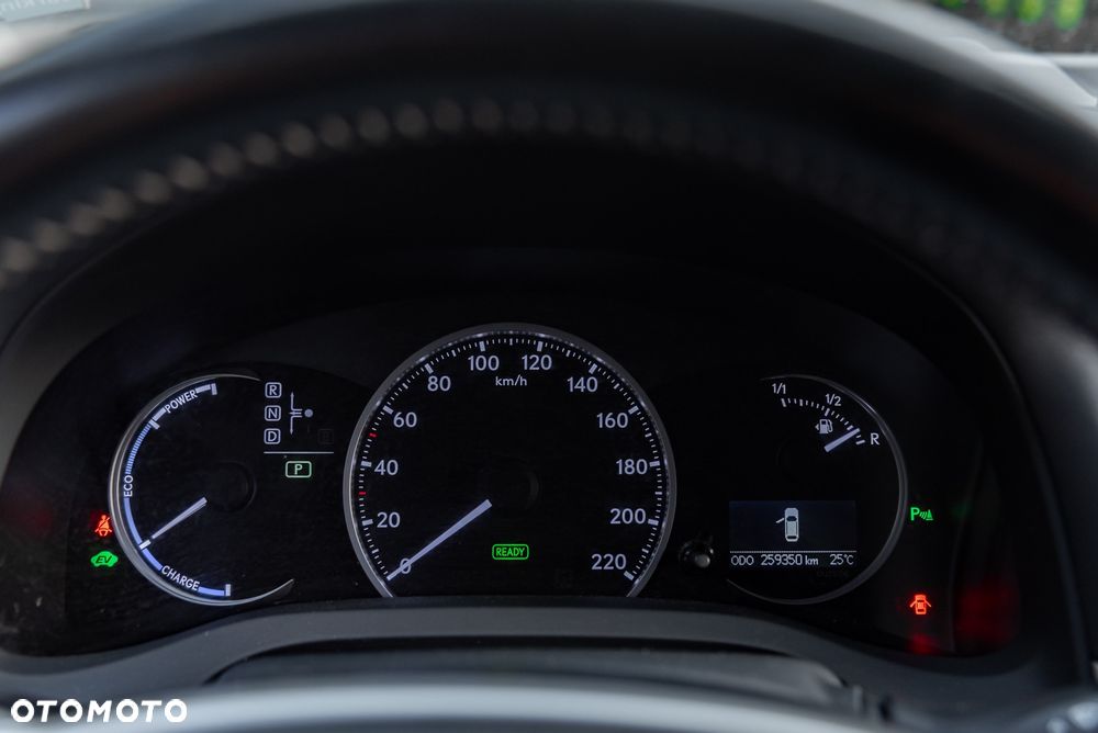 Lexus CT 200h Elegance - 32