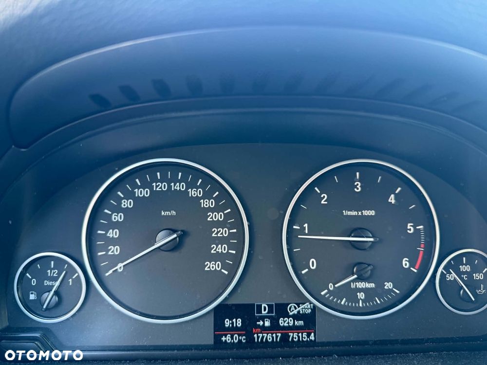 BMW X3 xDrive20d - 8