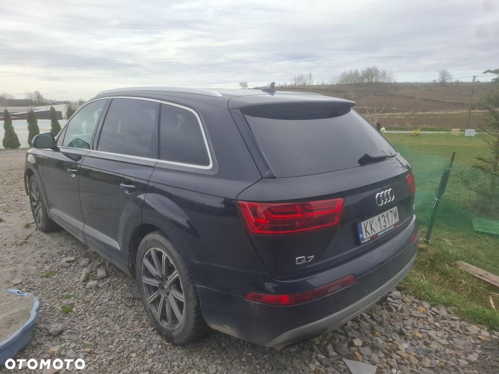 Audi Q7 3.0 TFSI Quattro Tiptronic - 7