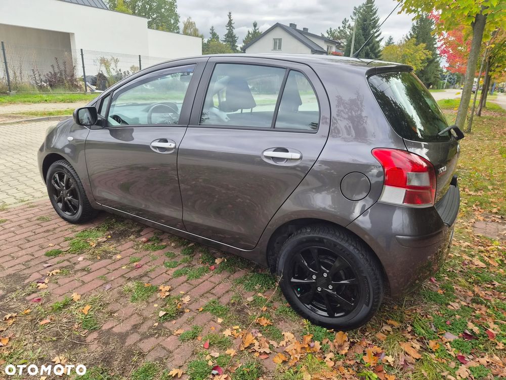 Toyota Yaris 1.0 VVT-i Cool Edition - 15