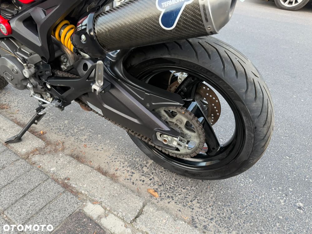Ducati Monster - 28