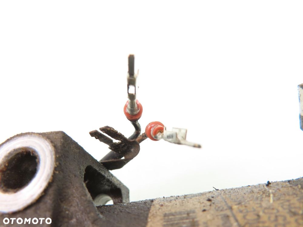 KOMPRESOR KLIMATYZACJI OPEL ASTRA II G 1.6 09174396 - 7