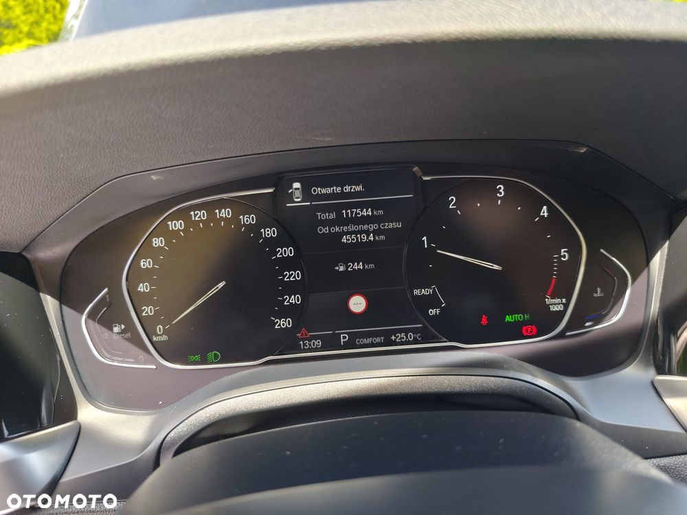 BMW Seria 3 320d xDrive MHEV M Sport sport - 25