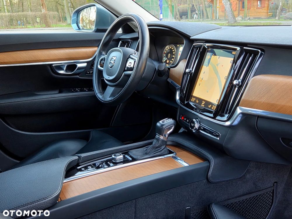 Volvo S90 D4 AWD Geartronic Inscription - 18