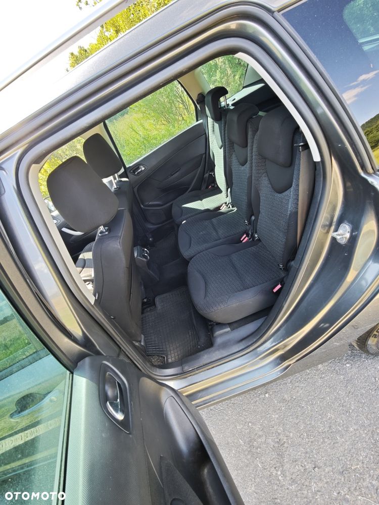 Peugeot 308 - 6