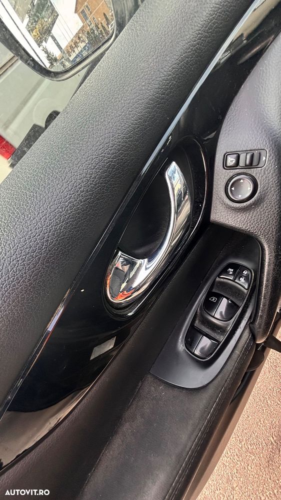 Nissan Qashqai 1.5 DCI Start/Stop N-Connecta - 8
