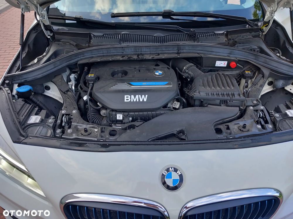 BMW Seria 2 ver-225e-xdrive-active-tourer - 15