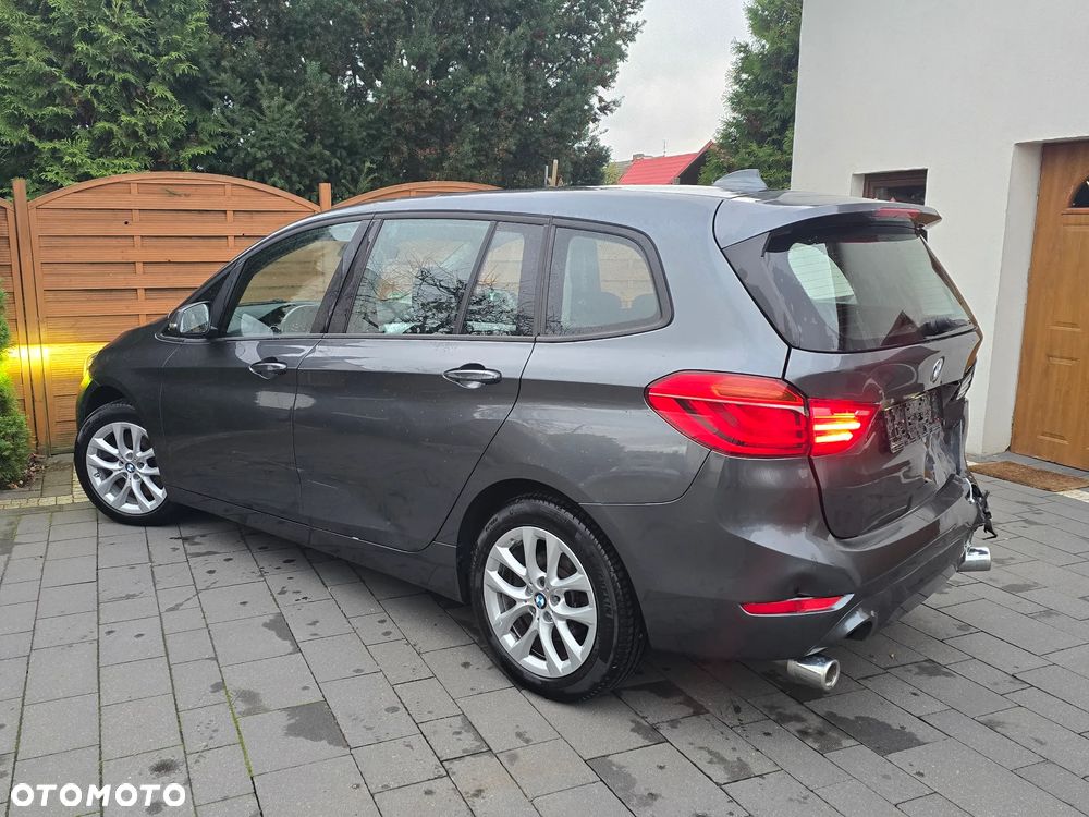 BMW Seria 2 218d GT - 7