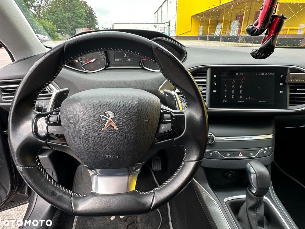 Peugeot 308 1.5 BlueHDi Allure S&S EAT6 - 22