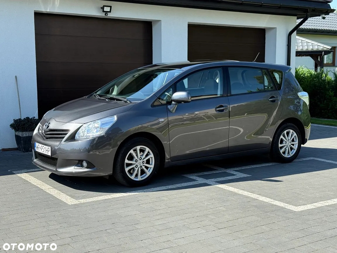 Toyota Verso 1.8 Edition - 2