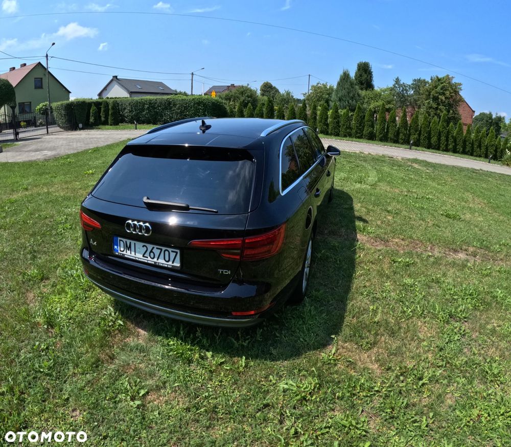 Audi A4 Avant 2.0 TDI ultra S tronic - 4