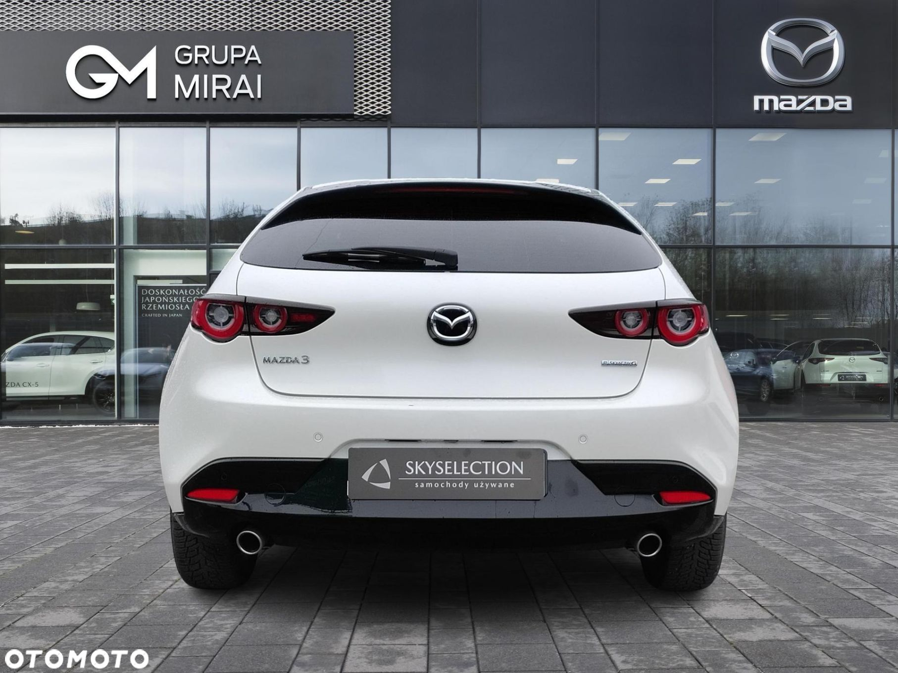 Mazda 3 - 4