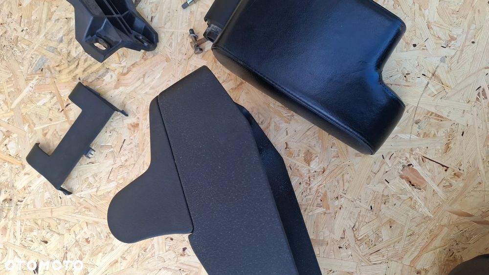 BMW E36 PODŁOKIETNIK CABRIO - 4