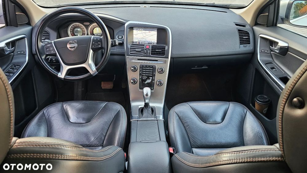 Volvo XC 60 D3 Momentum - 31