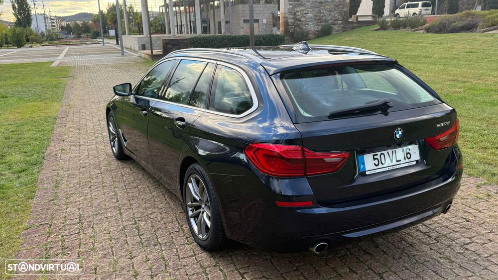 BMW 530 d Line Luxury Auto - 3