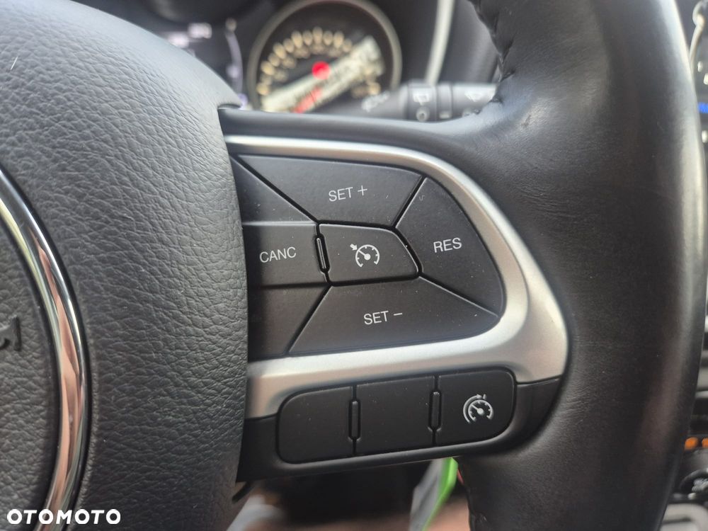 Jeep Compass 1.6 MJD Limited FWD S&S - 22