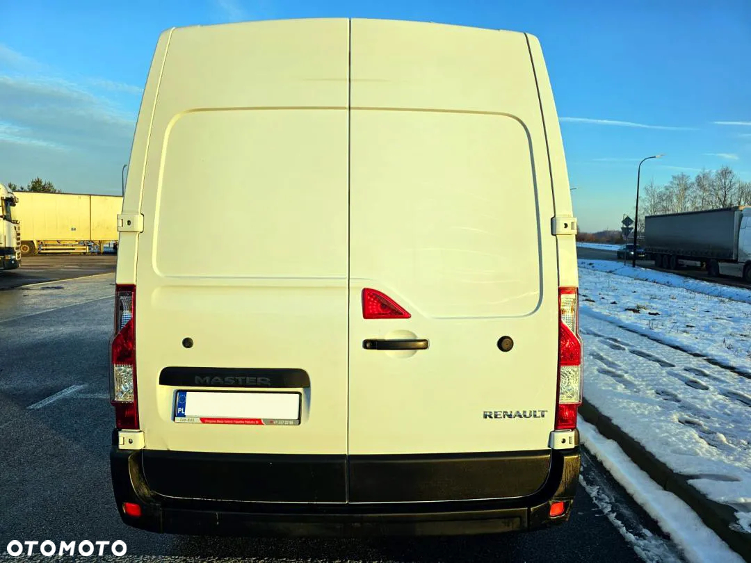 Renault Master - 33