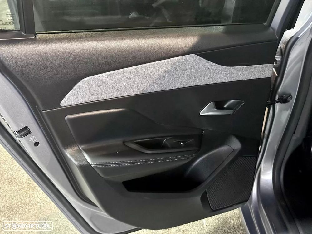 Peugeot 308 PureTech 130 GPF EAT8 Stop & Start GT Pack - 12